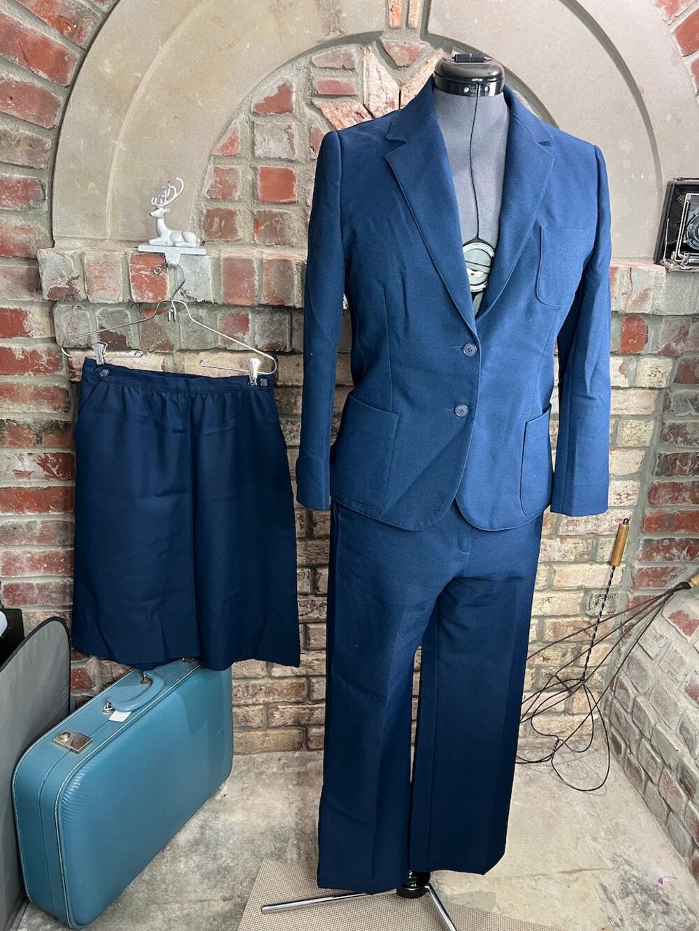 suit straight skirt wide leg pant blazer 1980s navy blue